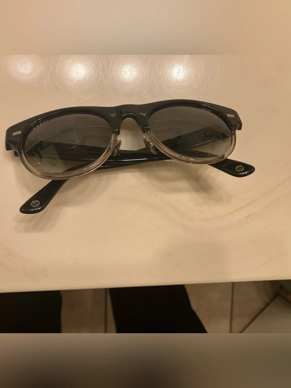 Gucci Black Sunglasses Arm with Model Engraving